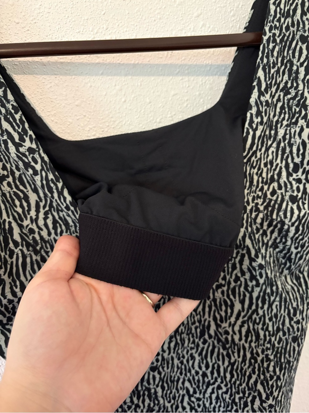 Varley Women’s Aletta Tank Top - Picture 4 of 6